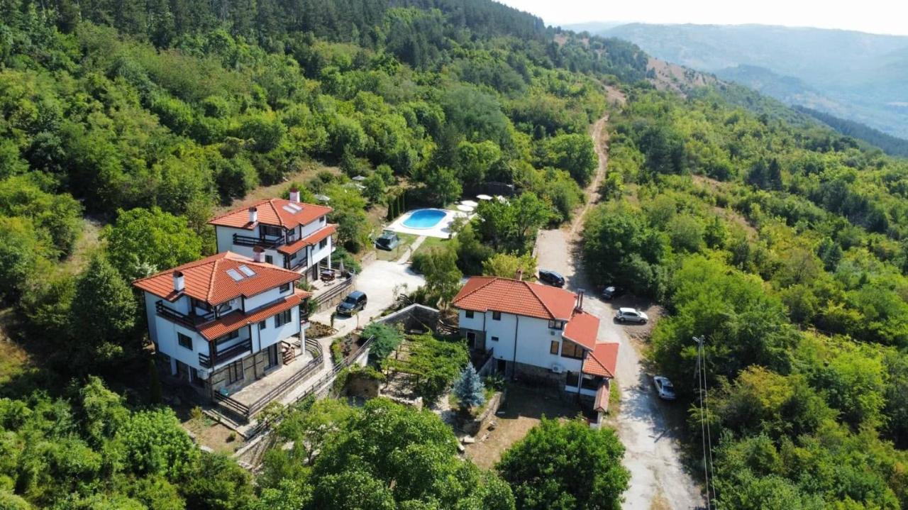 Комплекс Белла Терра Βίλα Gostilitsa Εξωτερικό φωτογραφία
